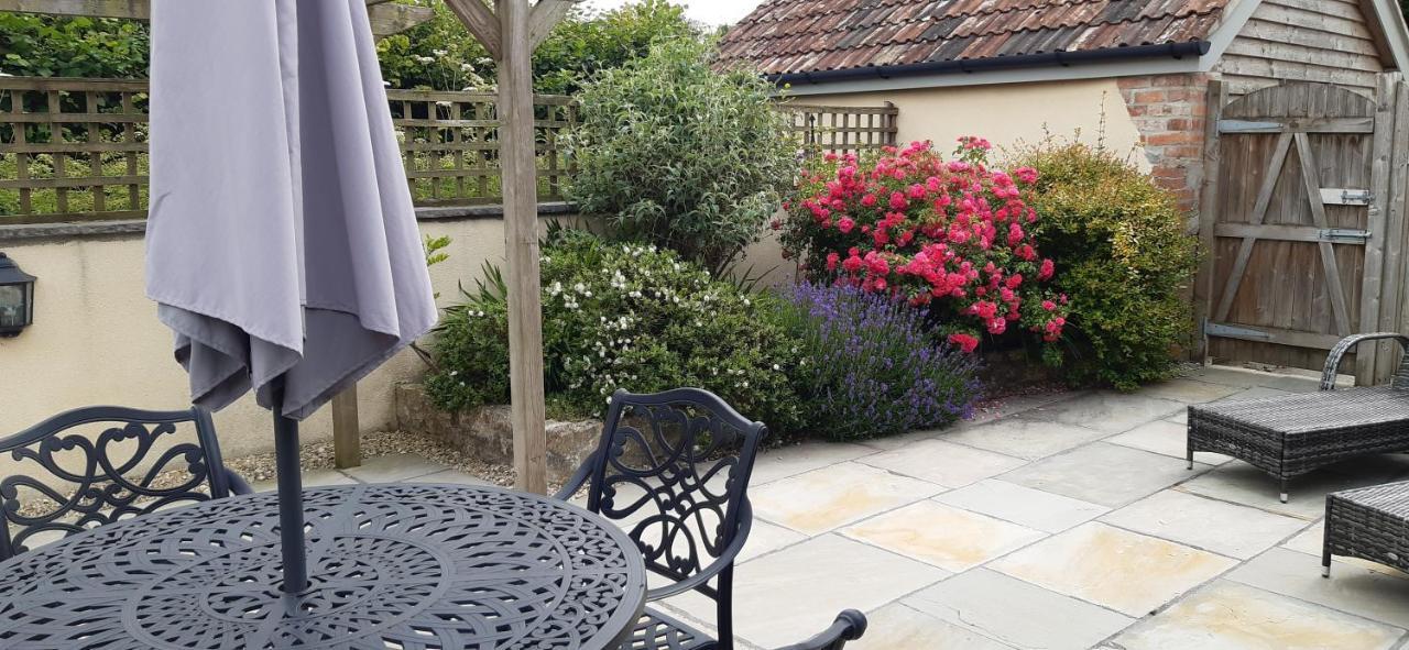 Pear Tree Cottages Wedmore Экстерьер фото
