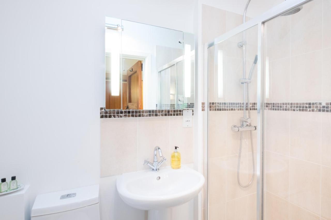 Pear Tree Cottages Wedmore Экстерьер фото